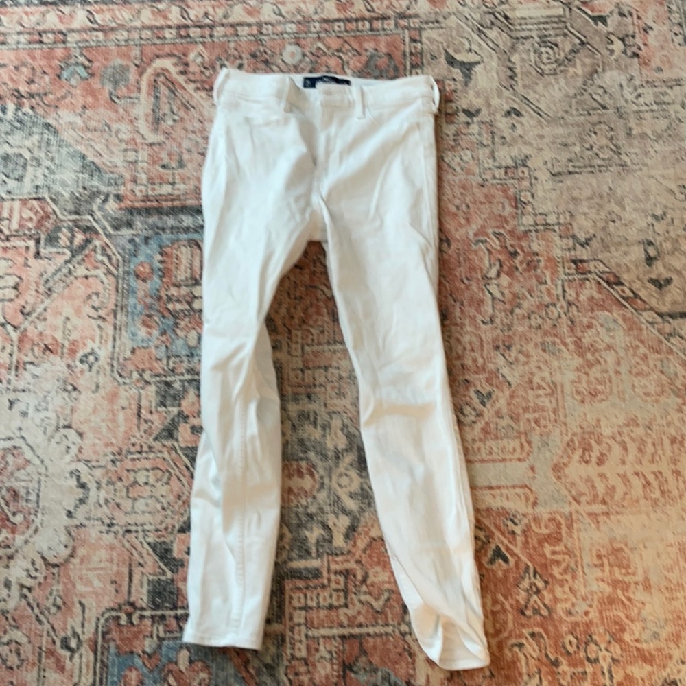 White Hollister jeggings